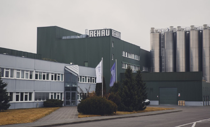 REHAU inwestuje w Polsce