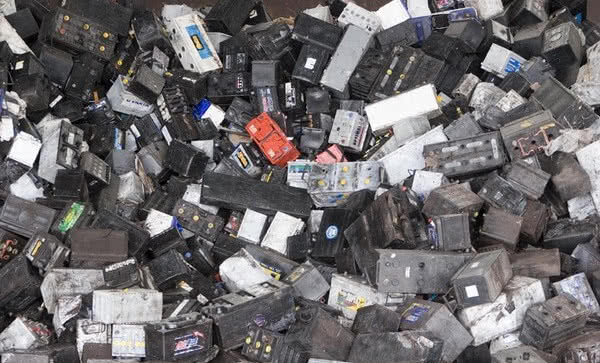 Ecotech zajmie się utylizacją chemikaliów